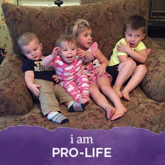 Meet your Posher, Lynette - Picture 1 of 1